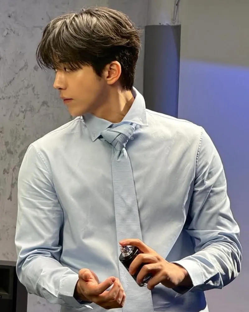 “Nước hoa sống” Nam Joo-hyuk, loạt ảnh B-cut quảng bá nước hoa… “Quả đúng là xuất thân người mẫu”