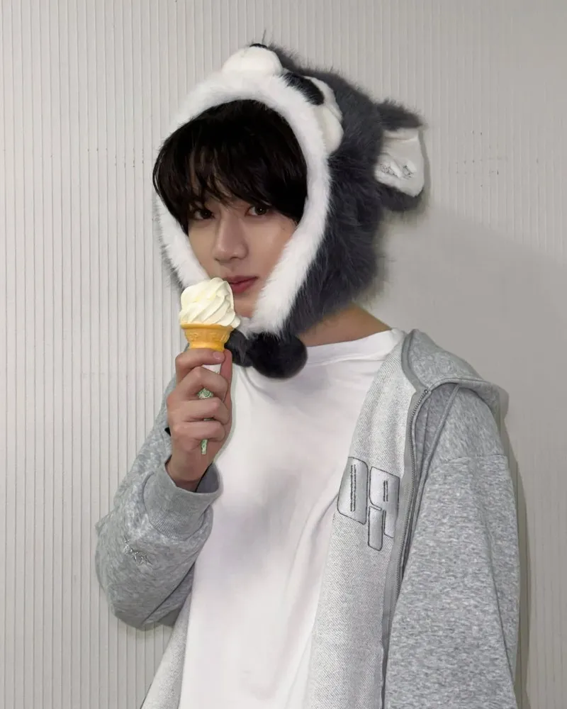 Beomgyu (TXT) tỏa sáng với vẻ đáng yêu kiểu “cún con”… loạt ảnh dễ thương đổ bộ