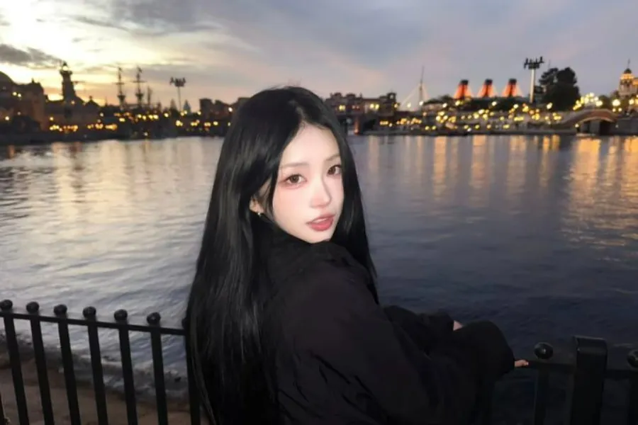 Report: Choi Jun-hee, Daughter of Late Actress Choi Jin-sil, to Marry Non-Celebrity Boyfriend in May