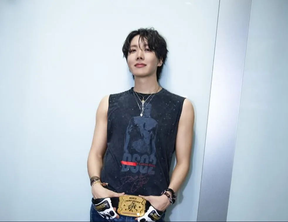 防彈少年團, J-Hope, 首爾峨山醫院, 綠色雨傘兒童基金會, 阿里郎, 回歸, 3億韓元, 捐款