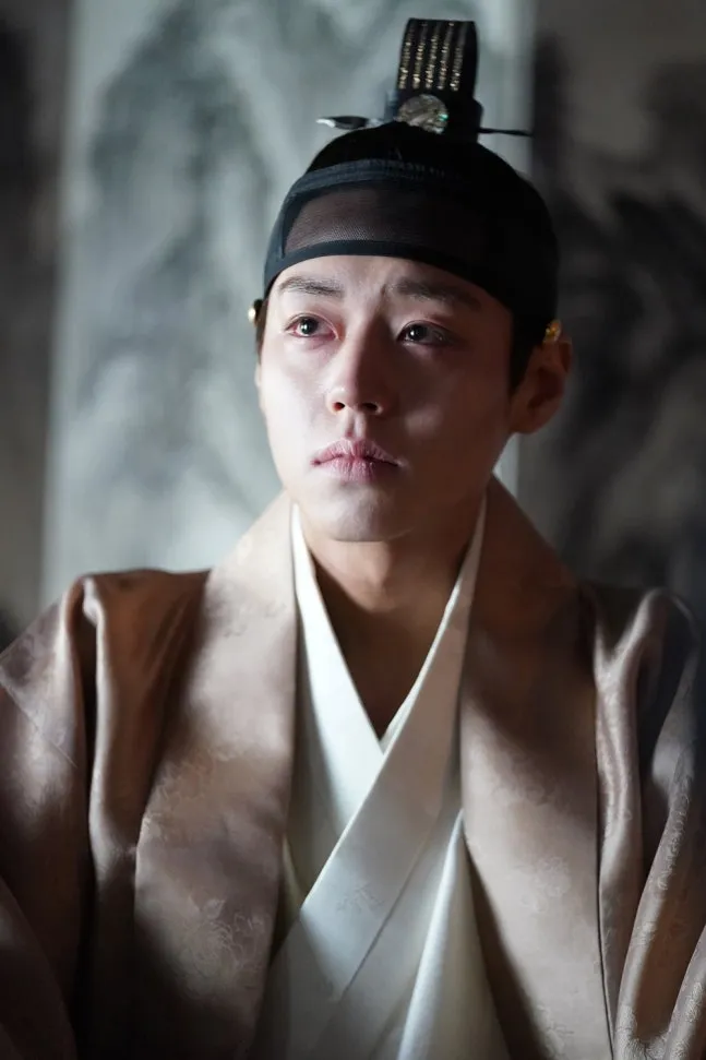 พัคจีฮุน, ชายผู้อยู่กับกษัตริย์, ดันจง, ทำเงิน, ภาพยนตร์