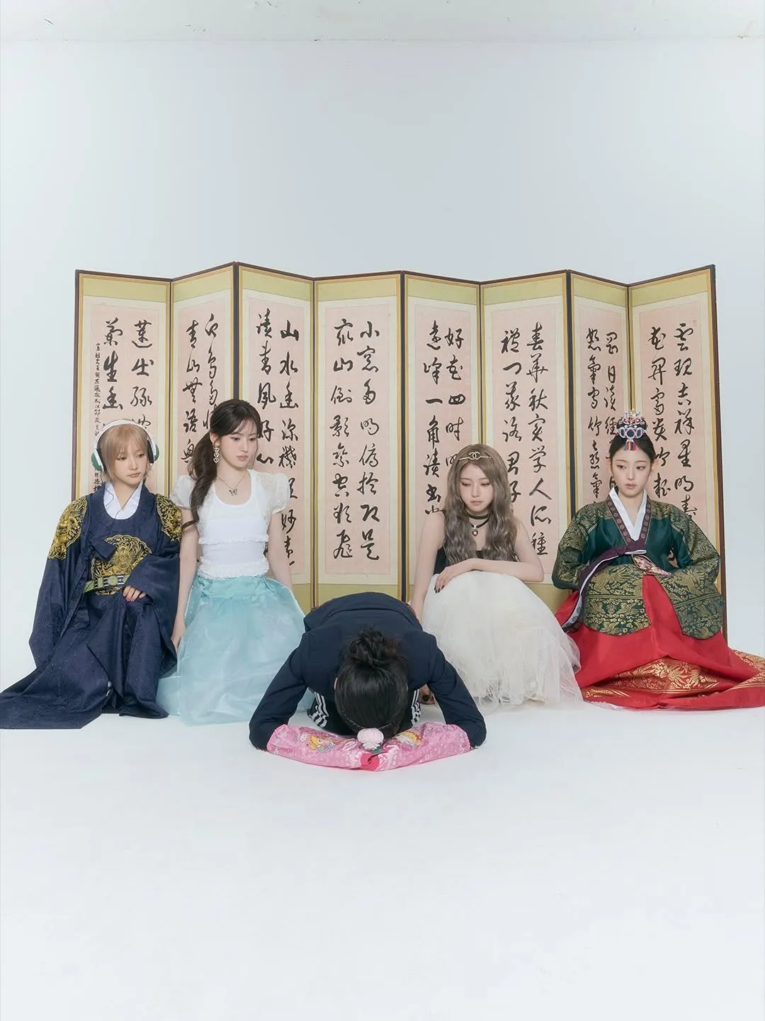 Kiki, Seollal (Ano Novo Lunar), Goong, Ano Novo, conceito