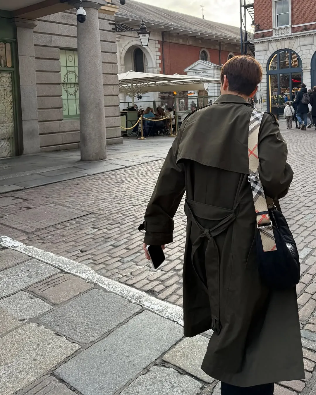 金昇玟, 博柏利（Burberry）, Stray Kids, 春天, 风衣