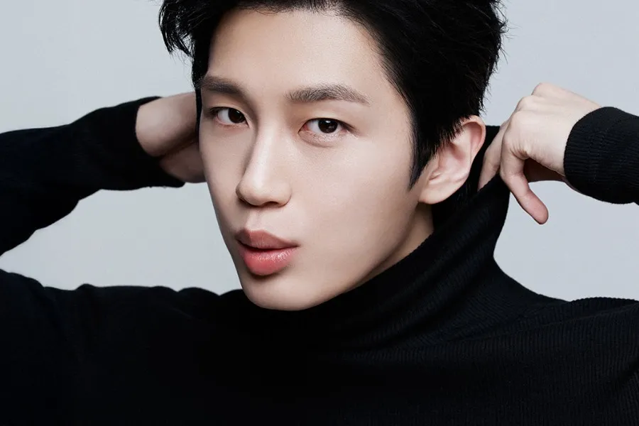 Ha Jong-woo deslumbra con nuevas fotos que muestran un nuevo lado