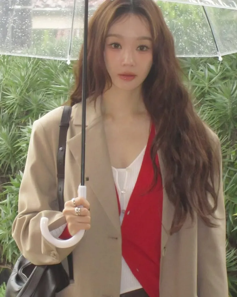 다비치 강민경이 공유한 일상…"일상이 화보네"