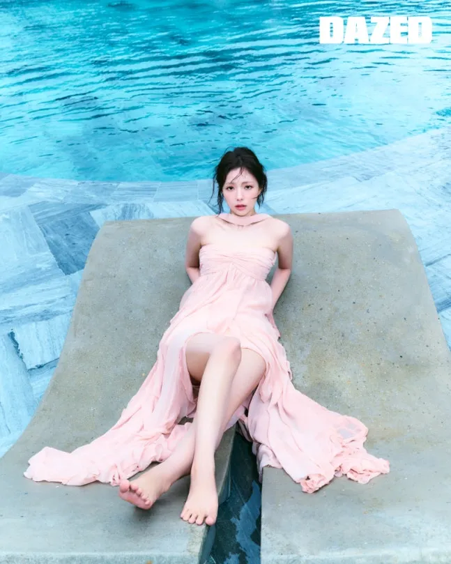 채수빈, 데이즈드, 화보, 패션, 롱드레스