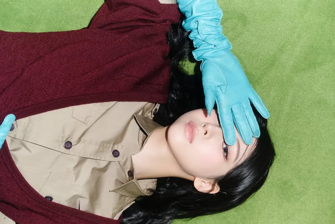 에스파, 카리나, 패션, 인스타그램, 미스터리 수사단, 고양이 상