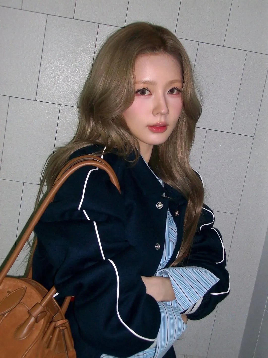 (G)I-DLE, Miyeon, moda, Barbie, Mono