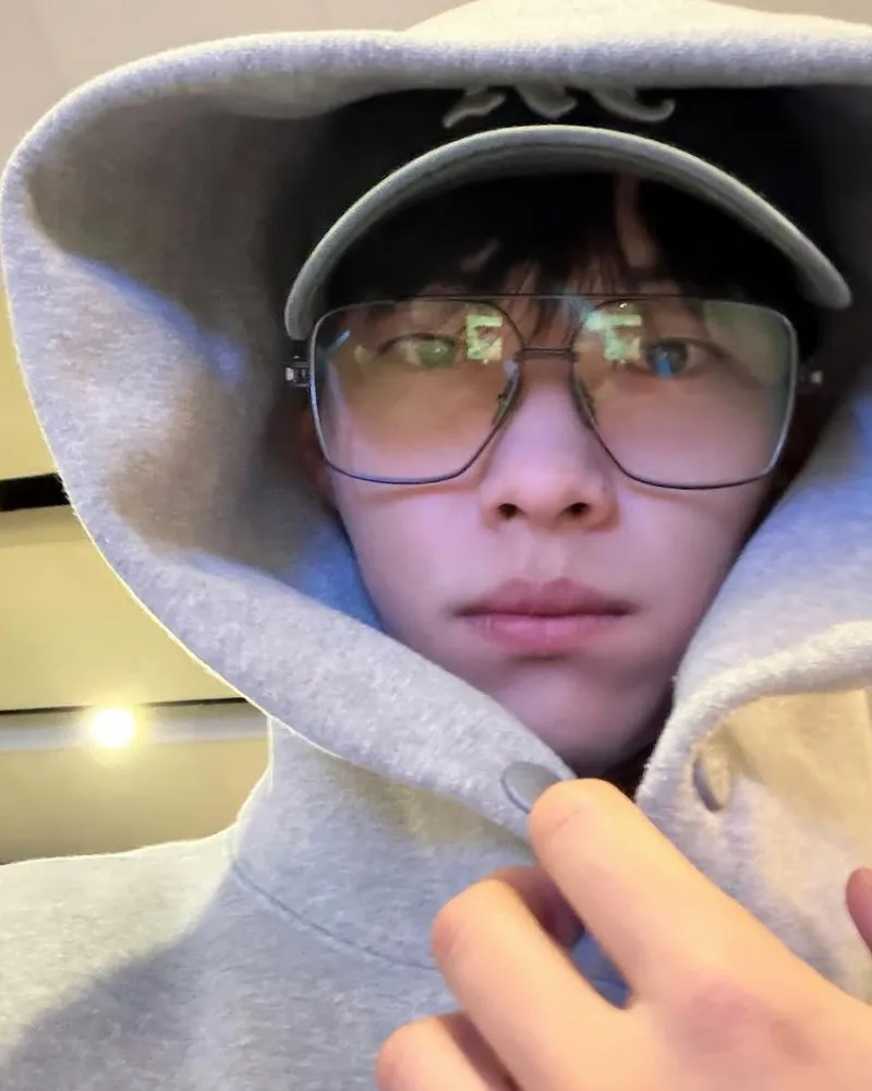 '사냥개들2' 우도환, '청순함·잘생김' 다 잡은 남친짤