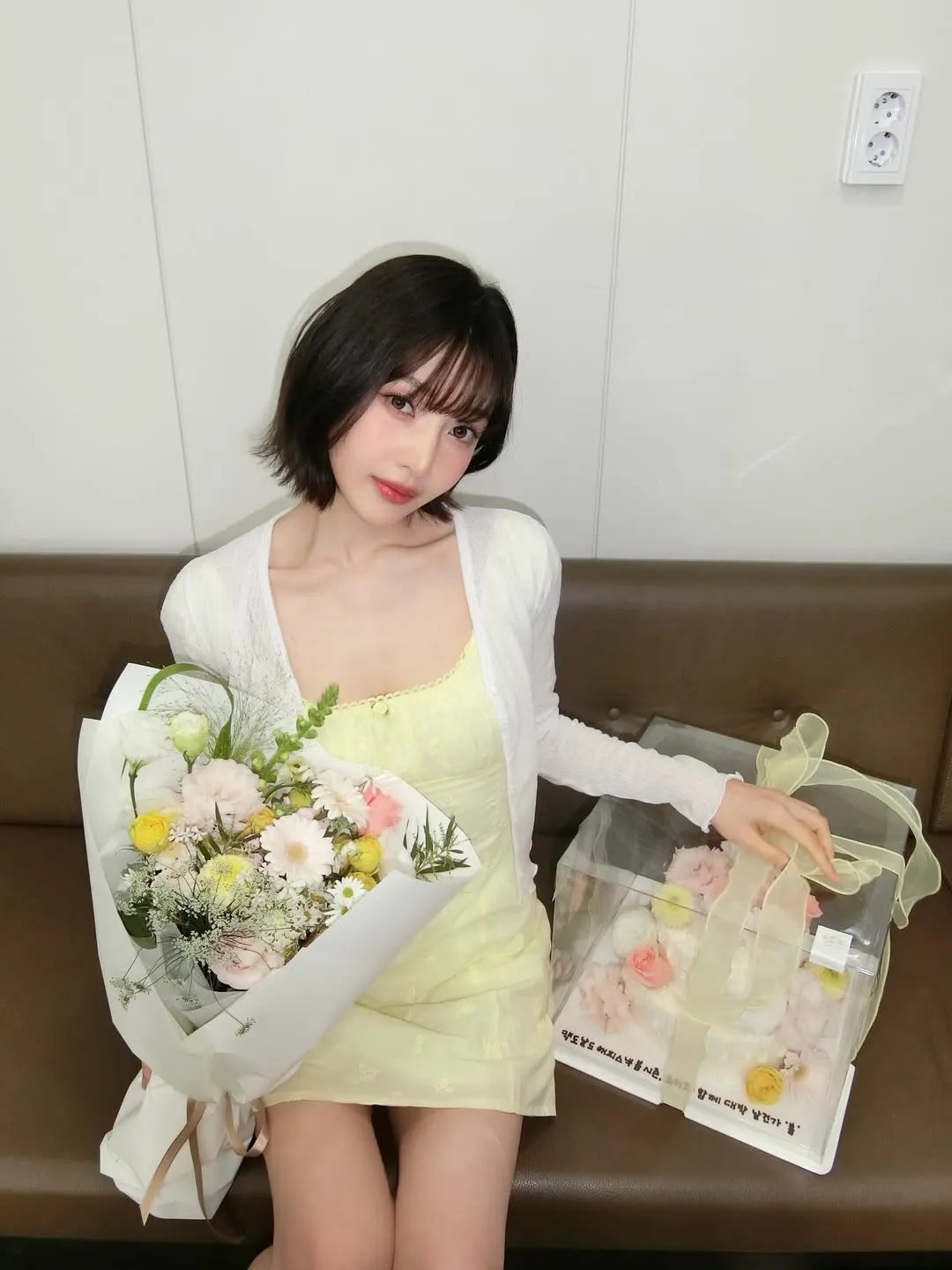 Red Velvet, Joy, Instagram, churros sô-cô-la, thần tượng K-pop