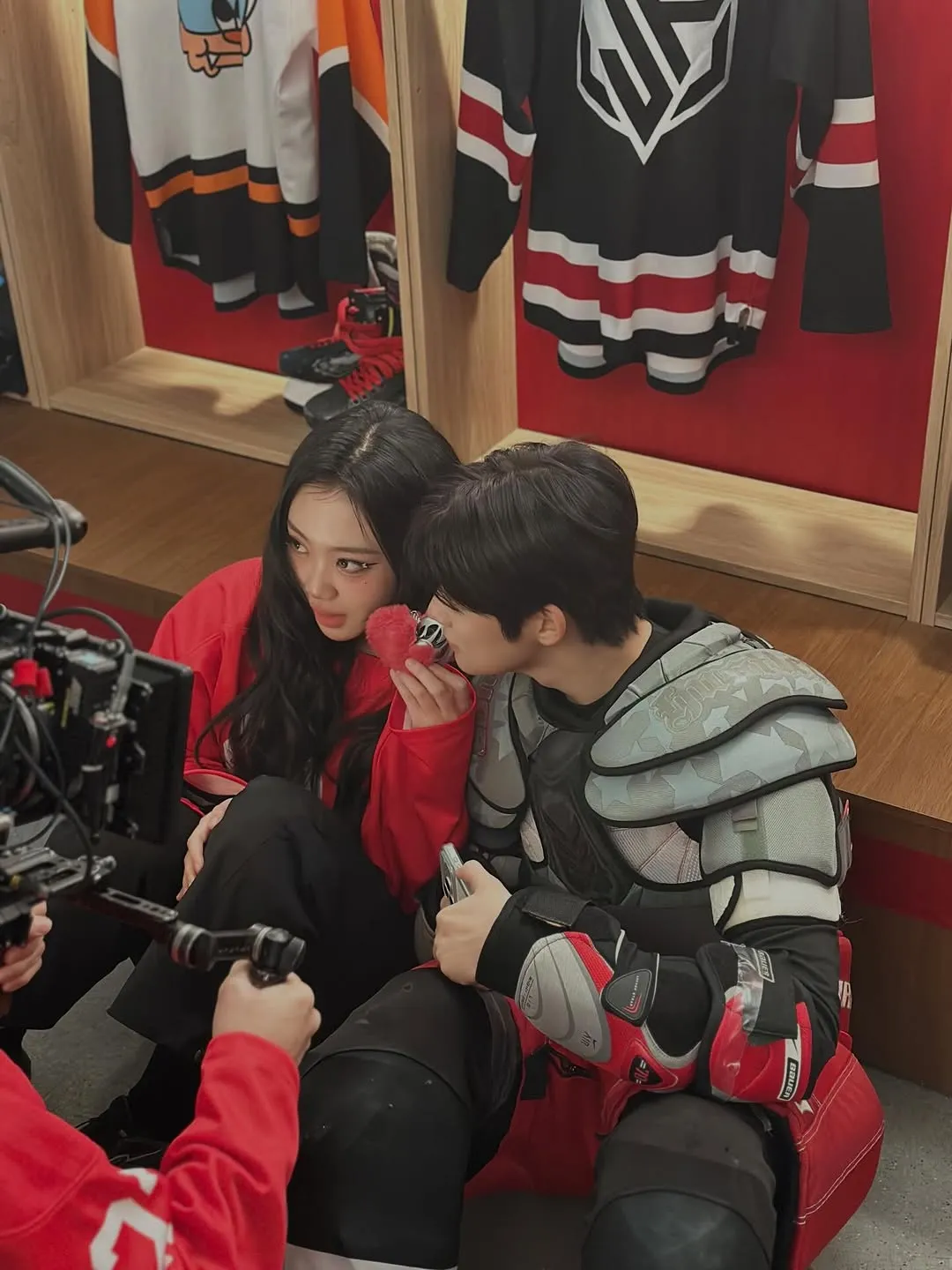 문상민, 배우, 로봇, MV, 이영지