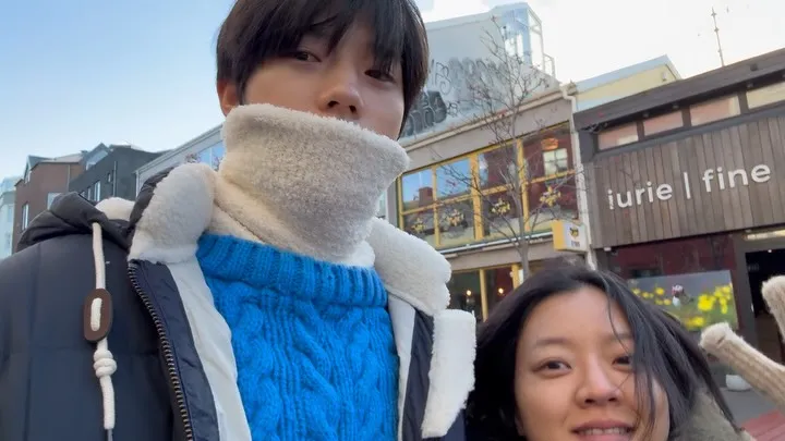 มุนซังมิน, อินสตาแกรม, พาวานน์, เน็ตฟลิกซ์, ภาพยนตร์, โก อาซอง