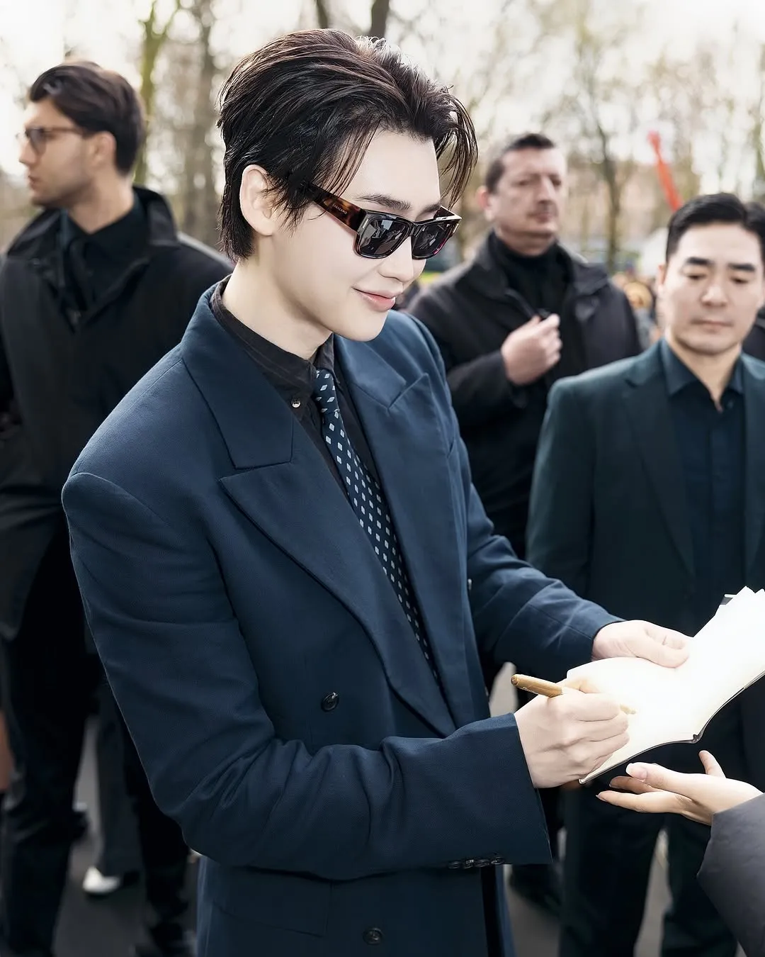 이종석, 배우, 패션쇼, 페라가모, 인스타그램