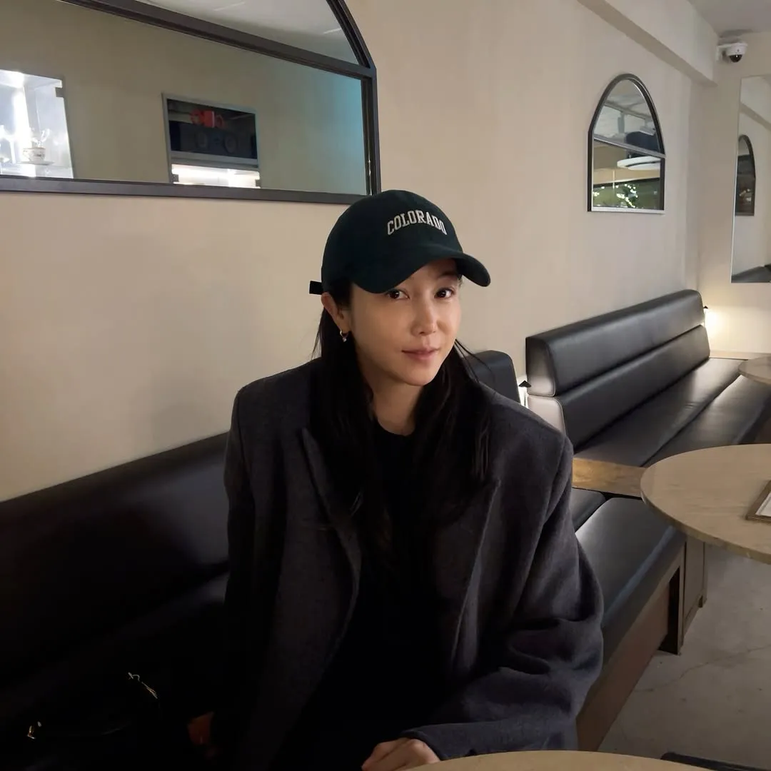 Kim Ok‑vin, Instagram, cotidiano, interação