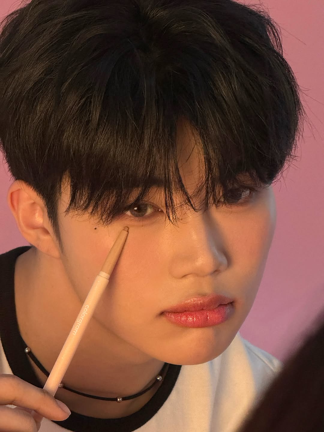 제로베이스원, 박건욱, 인스타그램, 컬러그램, 댕댕미