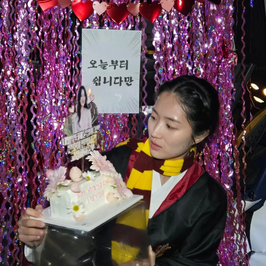 金惠奫, 電視劇, 雖然從今天開始是人類, 收官, 演員, Instagram, SBS