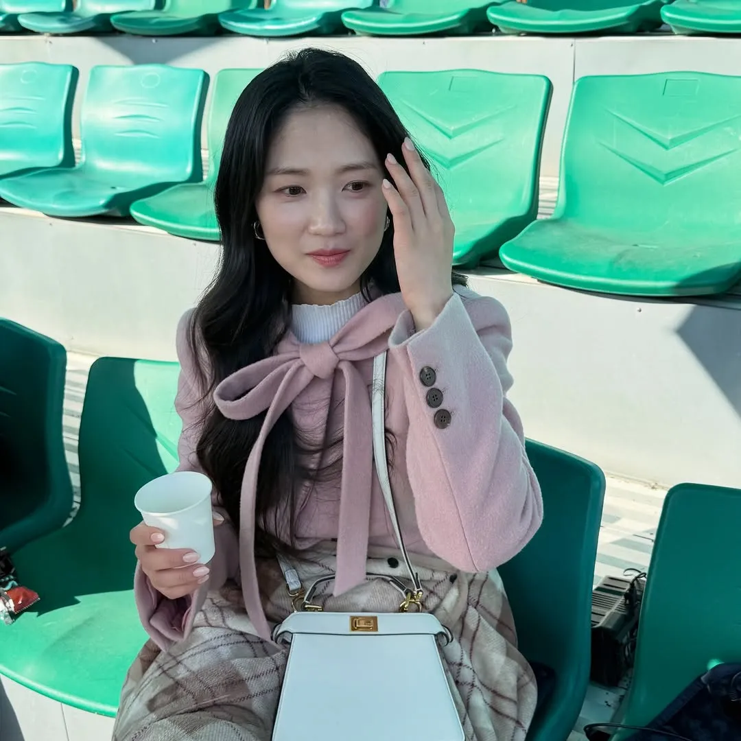 金惠奫, 電視劇, 雖然從今天開始是人類, 收官, 演員, Instagram, SBS