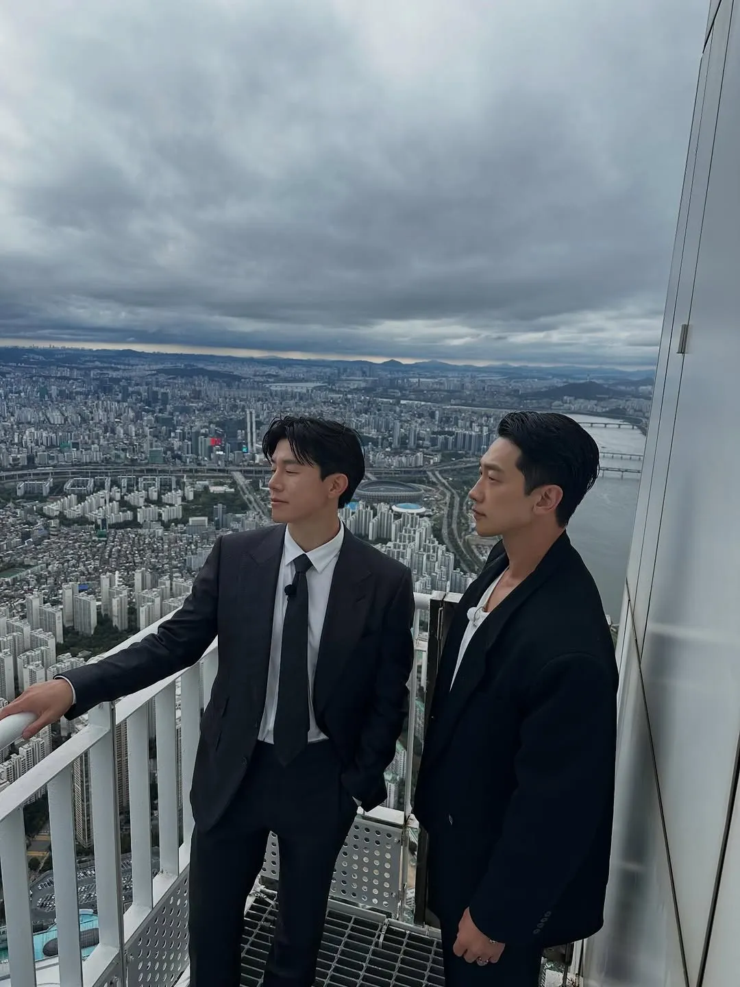 Kim Mu-yeol, Jung Ji-hoon, Rain, Pani Bottle, Lee Seung-hoon, programa de variedades, Crazy Tour, ENA