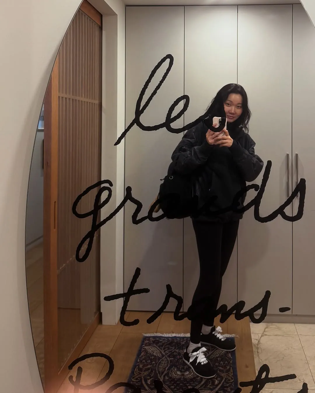 Jang Yoon-ju, modelo, Instagram, corpo, passarela