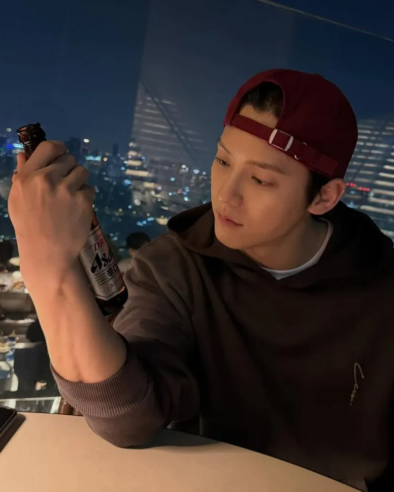 你有男友感嗎…BTOB 李旼赫分享真實感十足的「男友照」