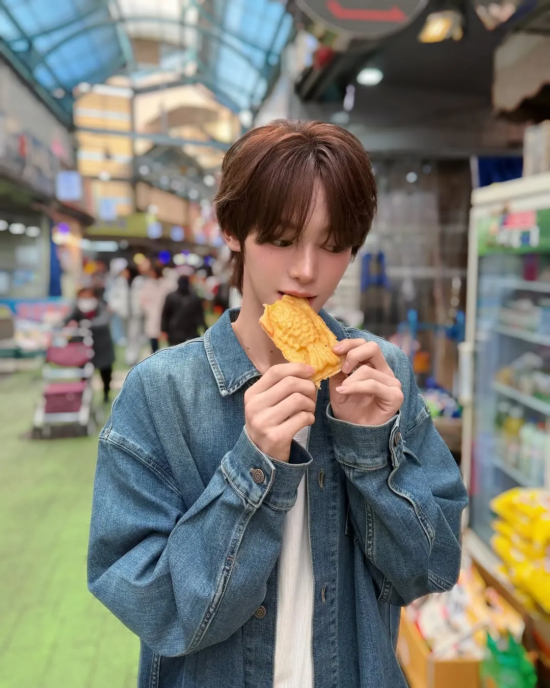 ídolo do K-pop, bungeoppang, TWS, cabeça pequena, Hanjin