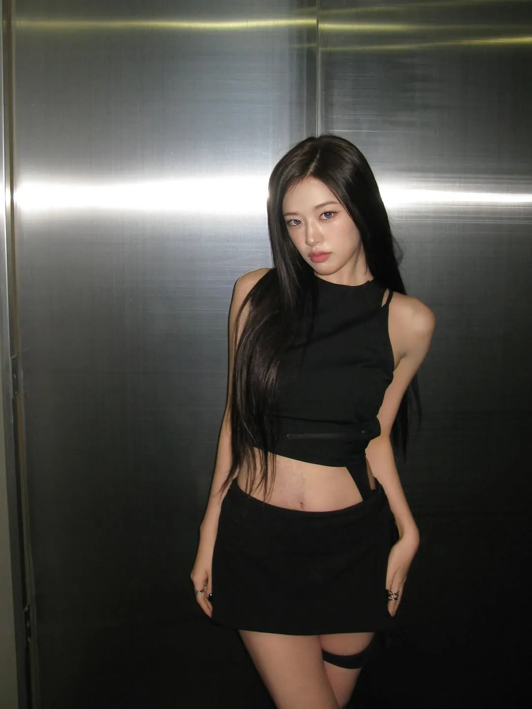 아이브, 안유진, 인스타그램, 핫걸, 뱅뱅, 블랙홀, 리바이브 플러스