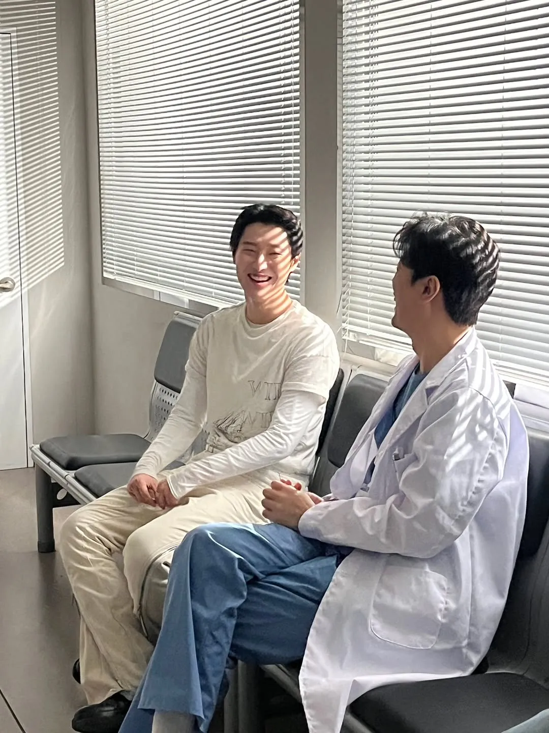 パク・ヒスン, WOODZ, ミュージックビデオ, ビハインド, Human Extinction（ヒューマン・エクスティンクション）, MV