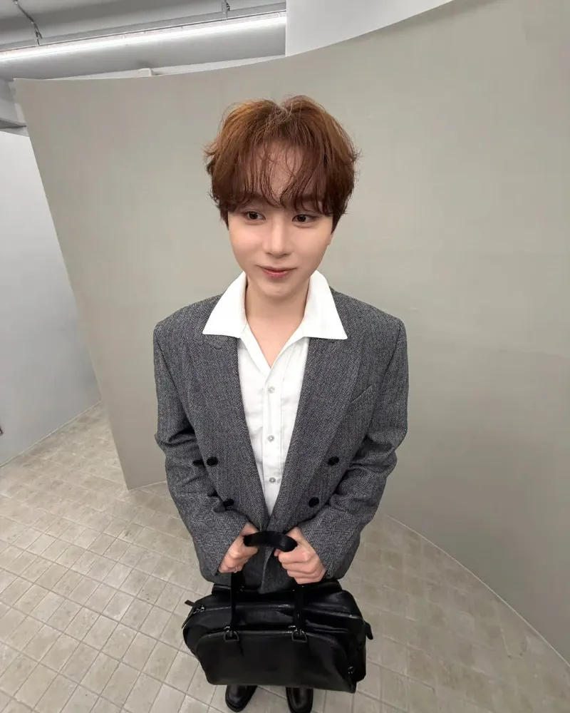 파마하고 더 '댕댕이' 같아진 세븐틴 부승관…반전 수트핏 과시