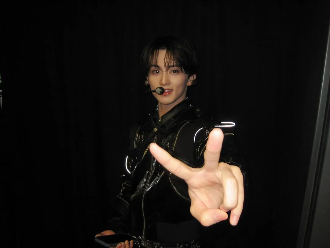 Mark, NCT, idol, Instagram