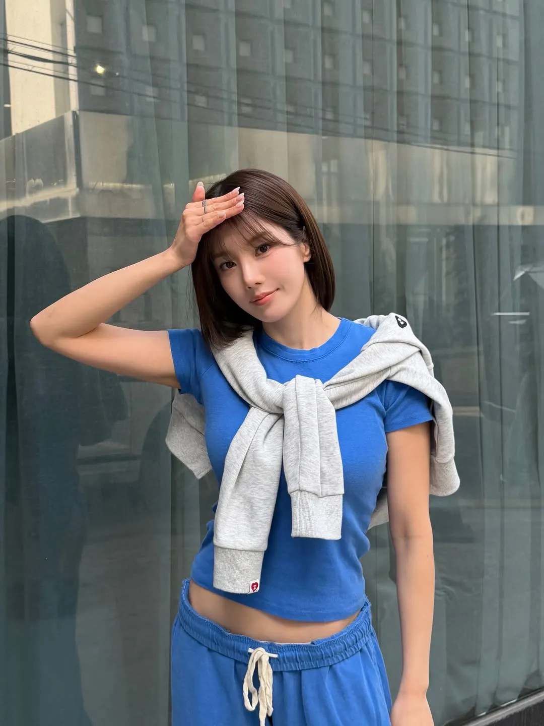Kwon Eun-bi, Instagram, moda, corpo, estilo, IZ*ONE