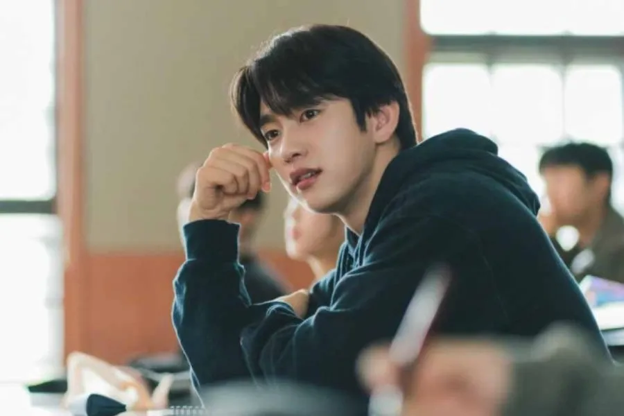 《Shining》朴珍荣化身全民“初恋”…青春罗曼史天花板