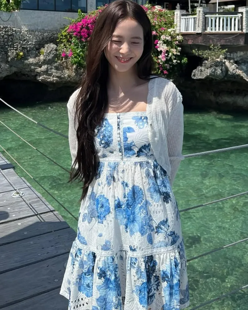 블랙핑크 지수, 꽃미모로 '월간남친' 구독 독려