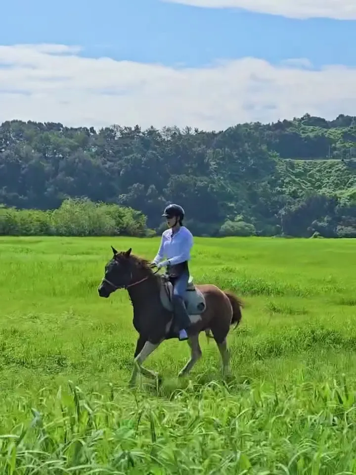 9MUSES, 文贤雅, 马术, 挑战, 资格证