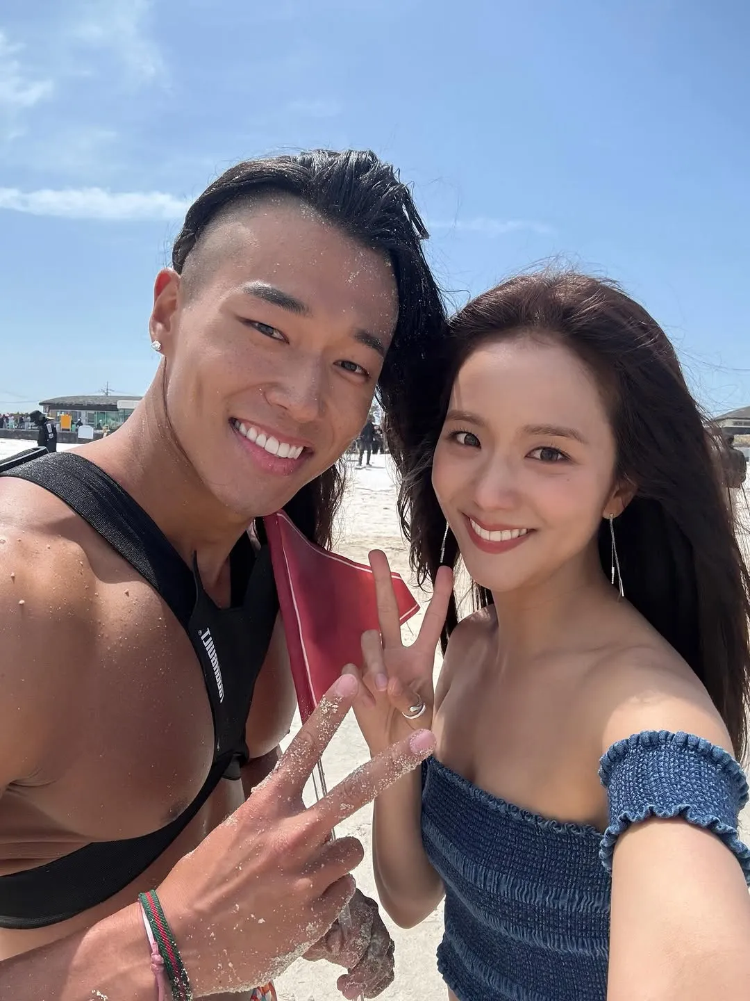 BLACKPINK, 金智秀, Instagram, 李洙赫, 徐康俊, 李宰旭, 李玹旭, 金永大, 朴宰范, 李相二, 徐仁国, 邕圣祐, Netflix, 月刊男友, 电视剧