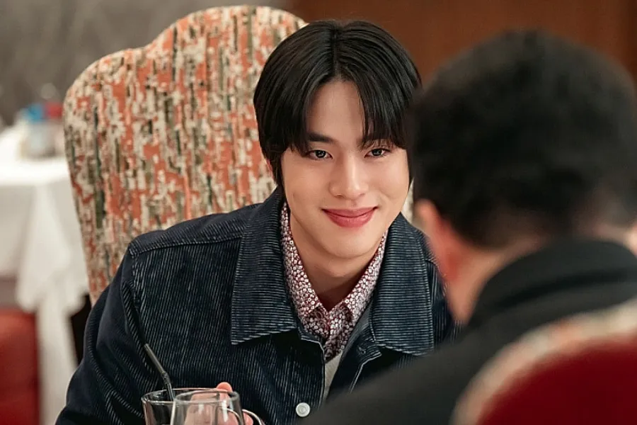 Han-gyeol Jo Makes a Lasting Impression In 'Undercover Miss Hong'