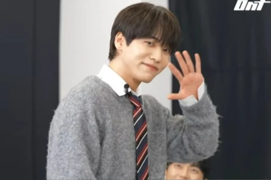 ONF转签后首场直播，预告后续粉丝见面会与新专辑