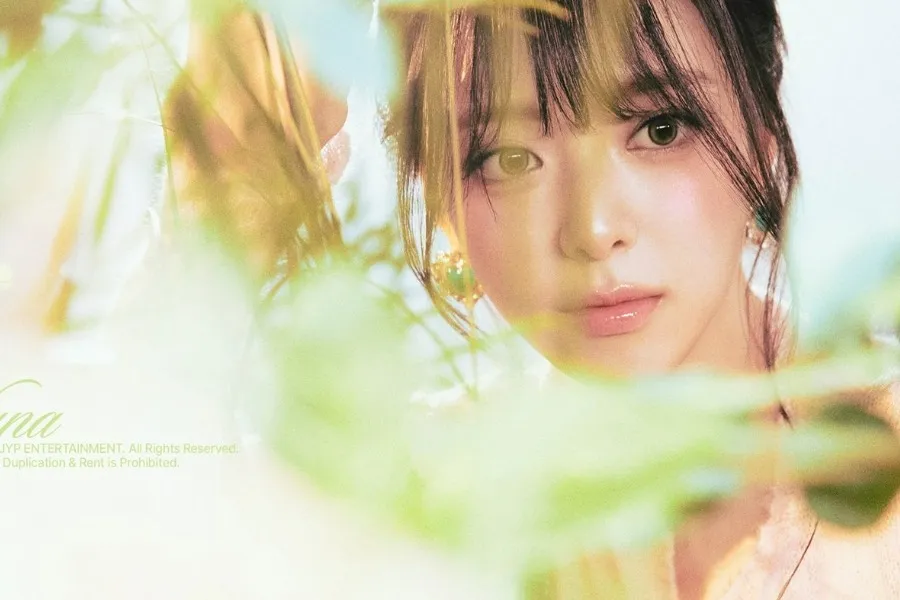 Yuna, do ITZY, revela mais fotos conceituais de 'Ice Cream'… charme doce