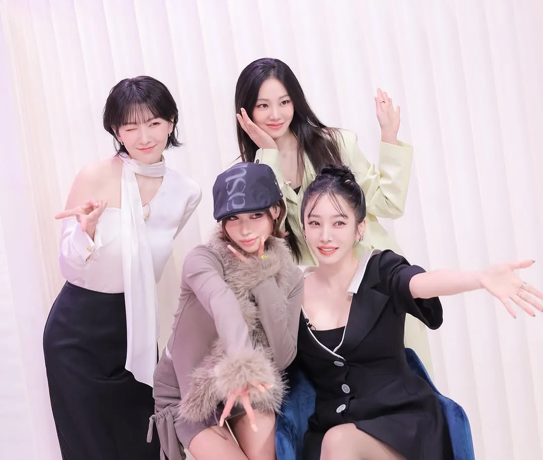 배우, 인스타그램, 한지은, 리뷰it!스페셜, 예능