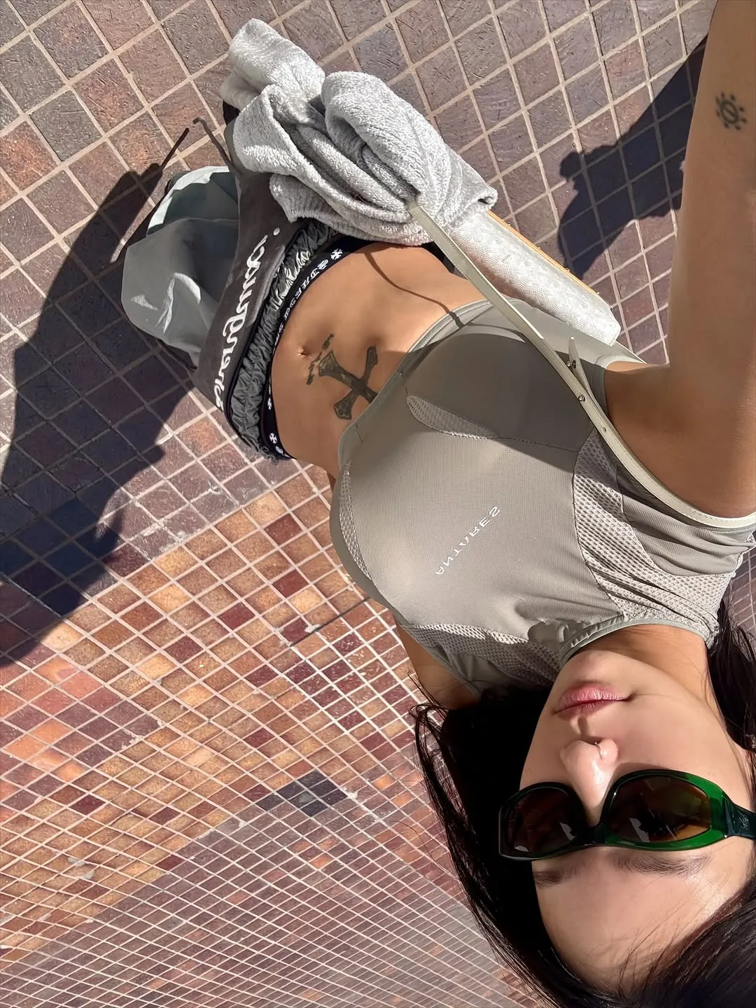 孝琳, 歌手, Instagram, 身材, 纹身, 造型