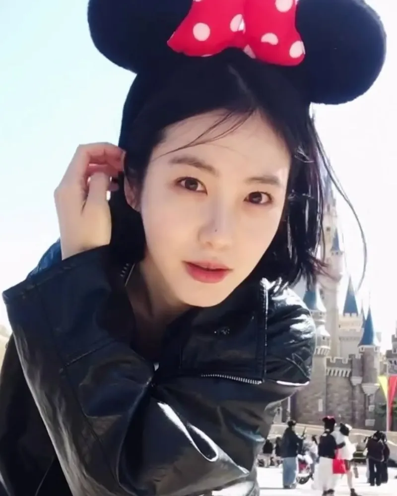 「迪士尼樂園卻成賽我網感」…《존버닥터》申藝恩驚喜近況