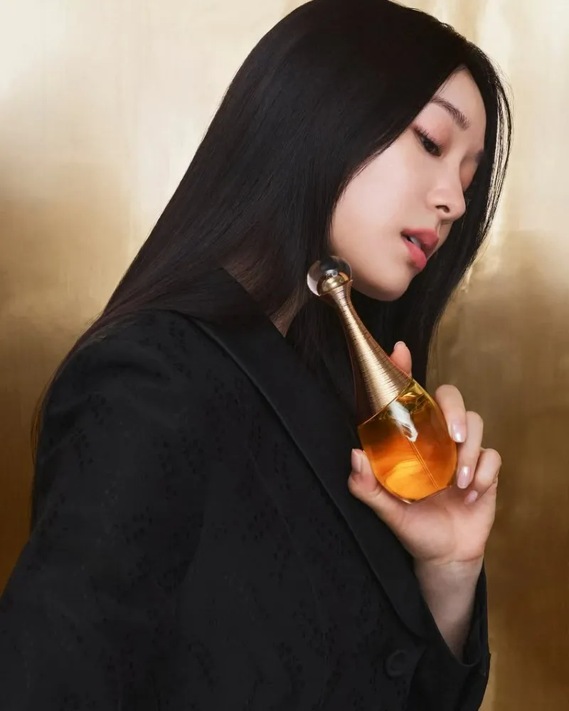 '장관 표창' 받은 김연아, 여전히 현역같은 '퀸' 비주얼 