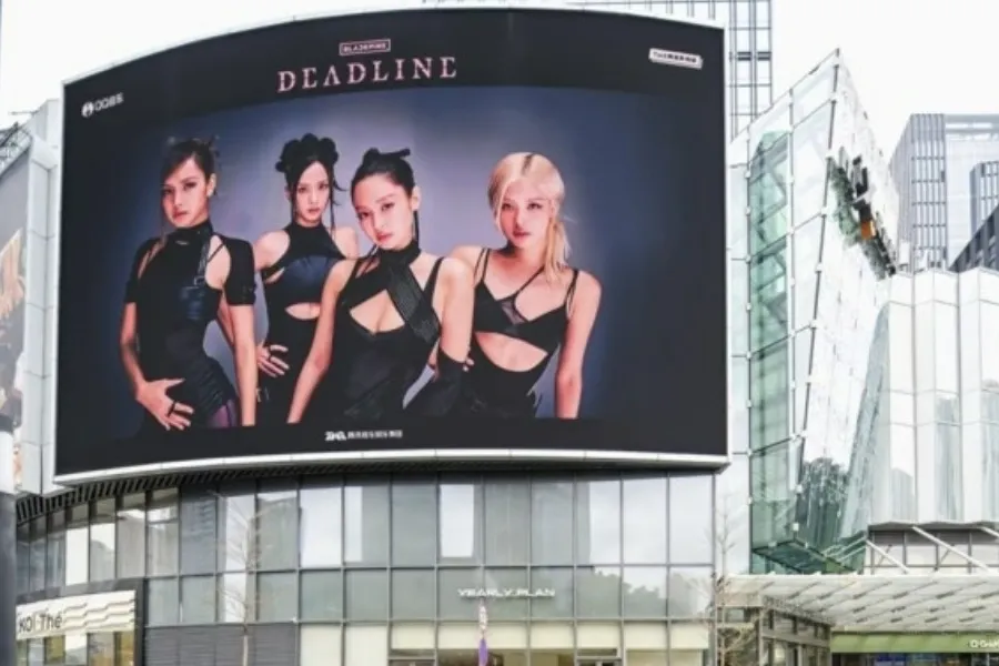 BLACKPINK在中日两地“DEADLINE”宣传火爆，影响力再获印证