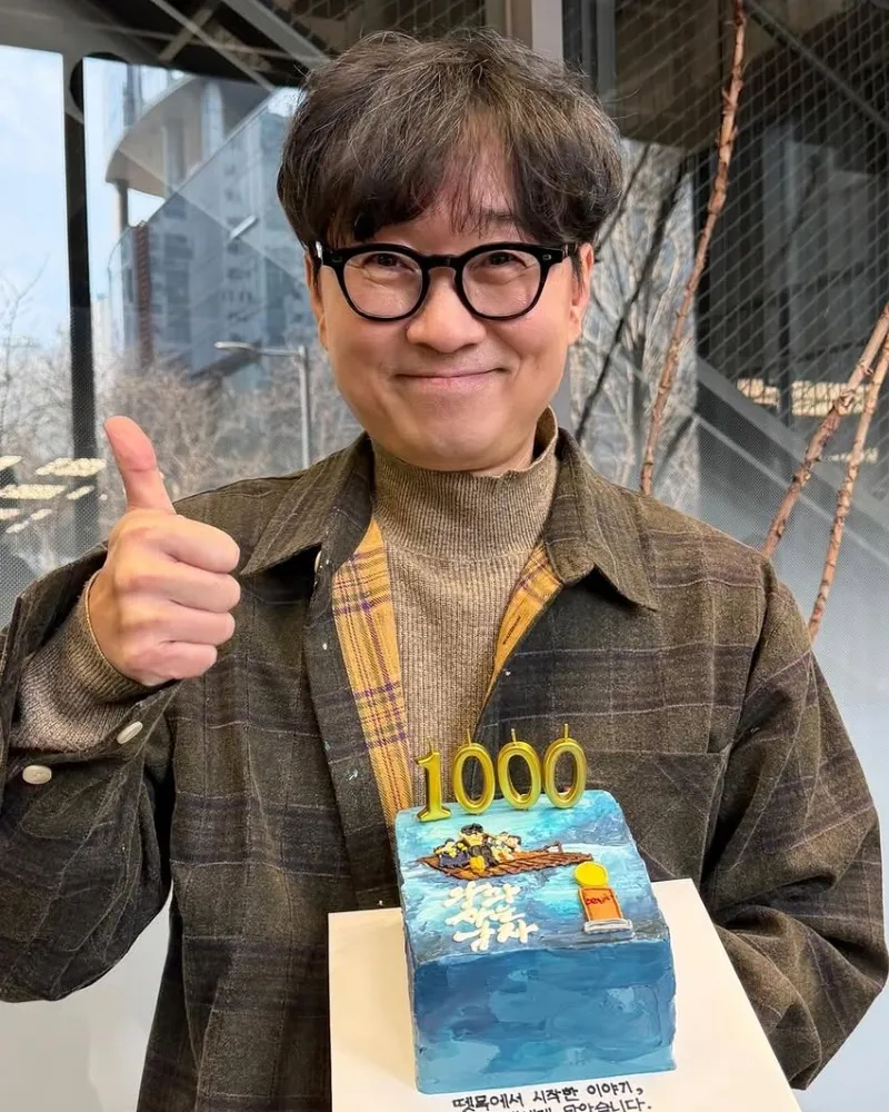 『王と生きる男』チャン・ハンジュン、“1000万お祝い”ショット　「“チャン千万”に改名しよう」