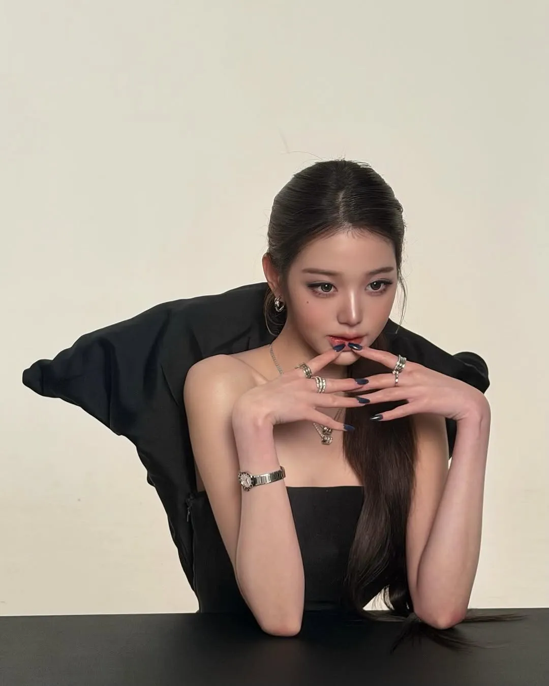 チャン・ウォニョン, IVE, インスタグラム, ファッション, 大胆な魅力