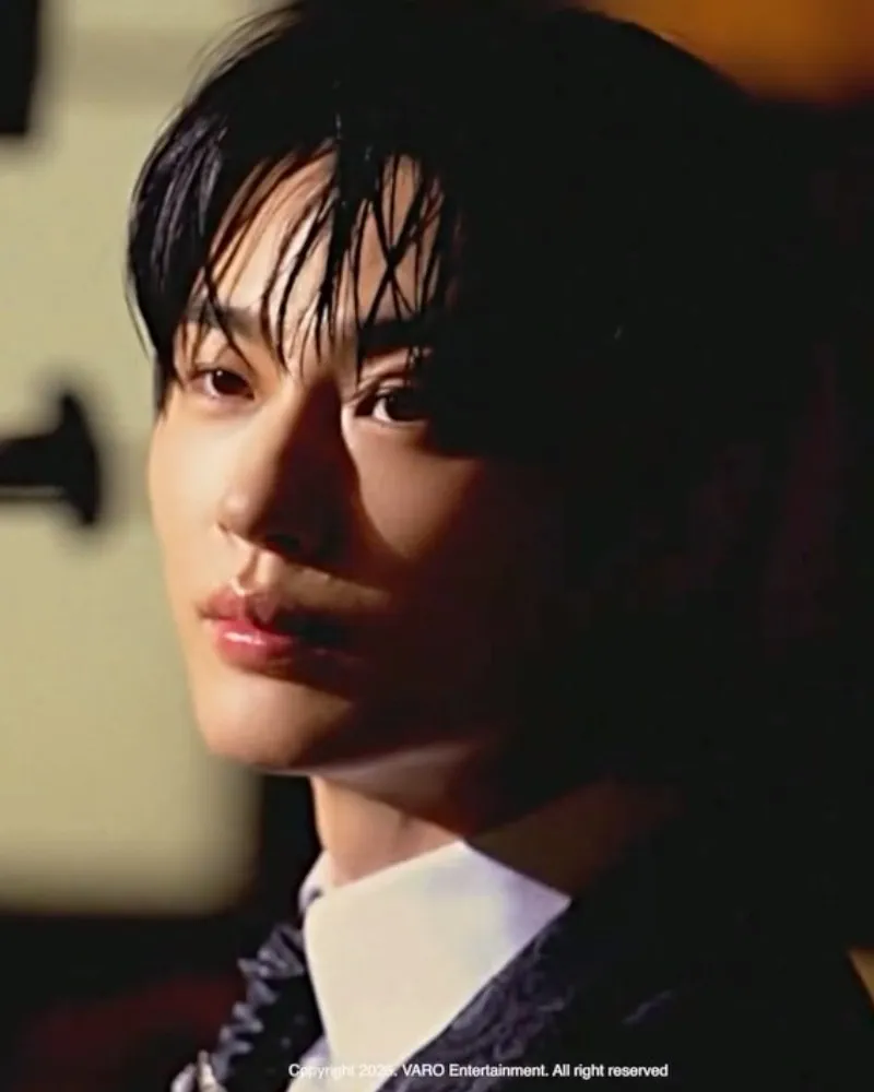 《21世纪大君夫人》边佑锡，以眼神压场…“视频根本播不完”