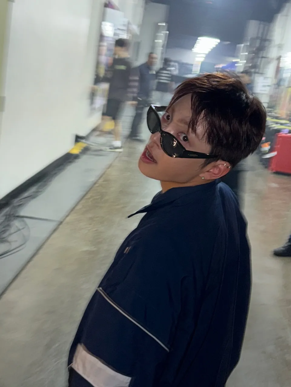 ATEEZ, Hongjoong, penteado, Instagram, nalti, turnê mundial