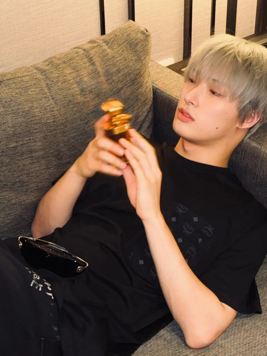 ATEEZ, 旻起, 曼谷, 灰色小貓