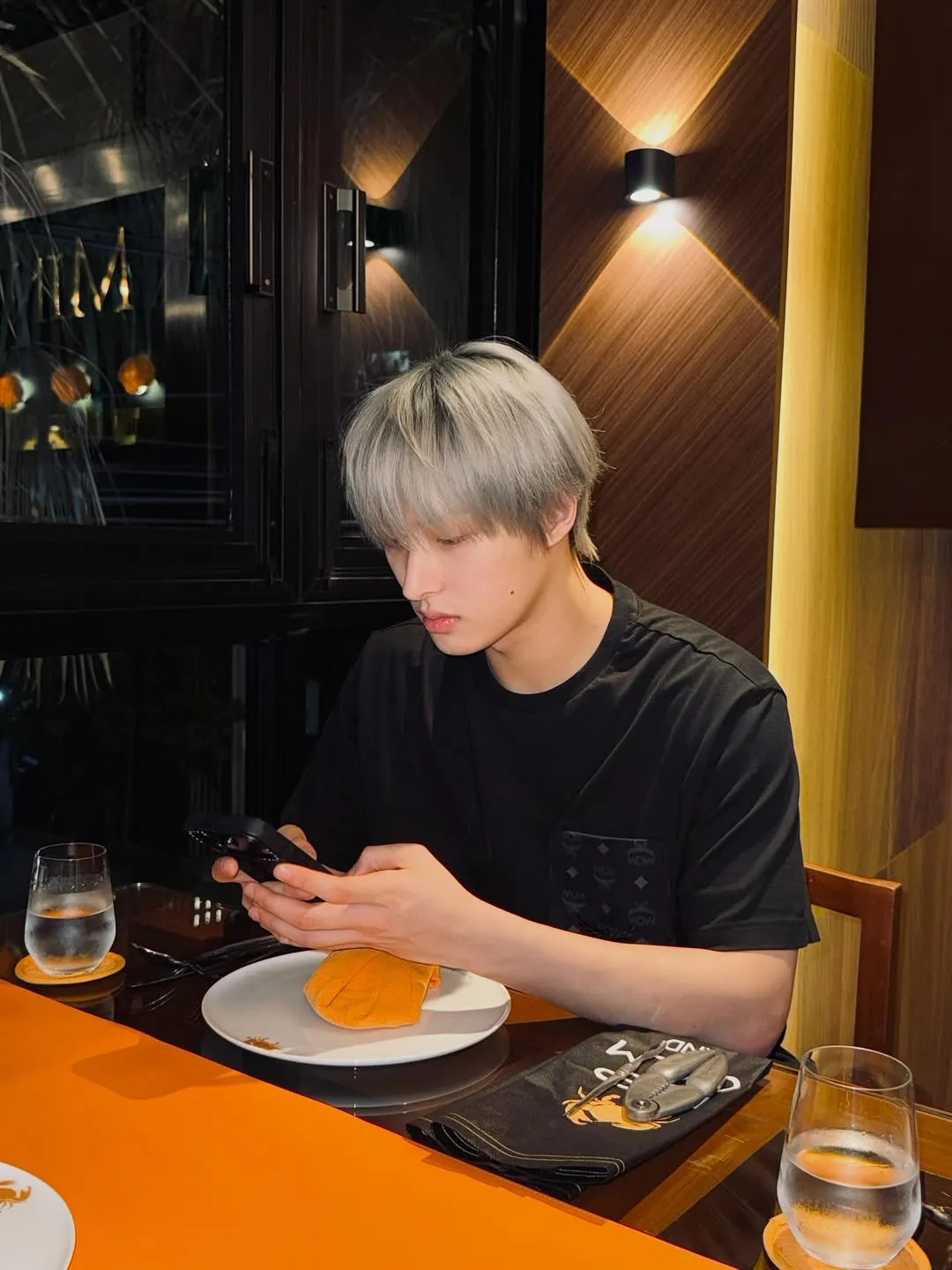 ATEEZ, 旻起, 曼谷, 灰色小貓