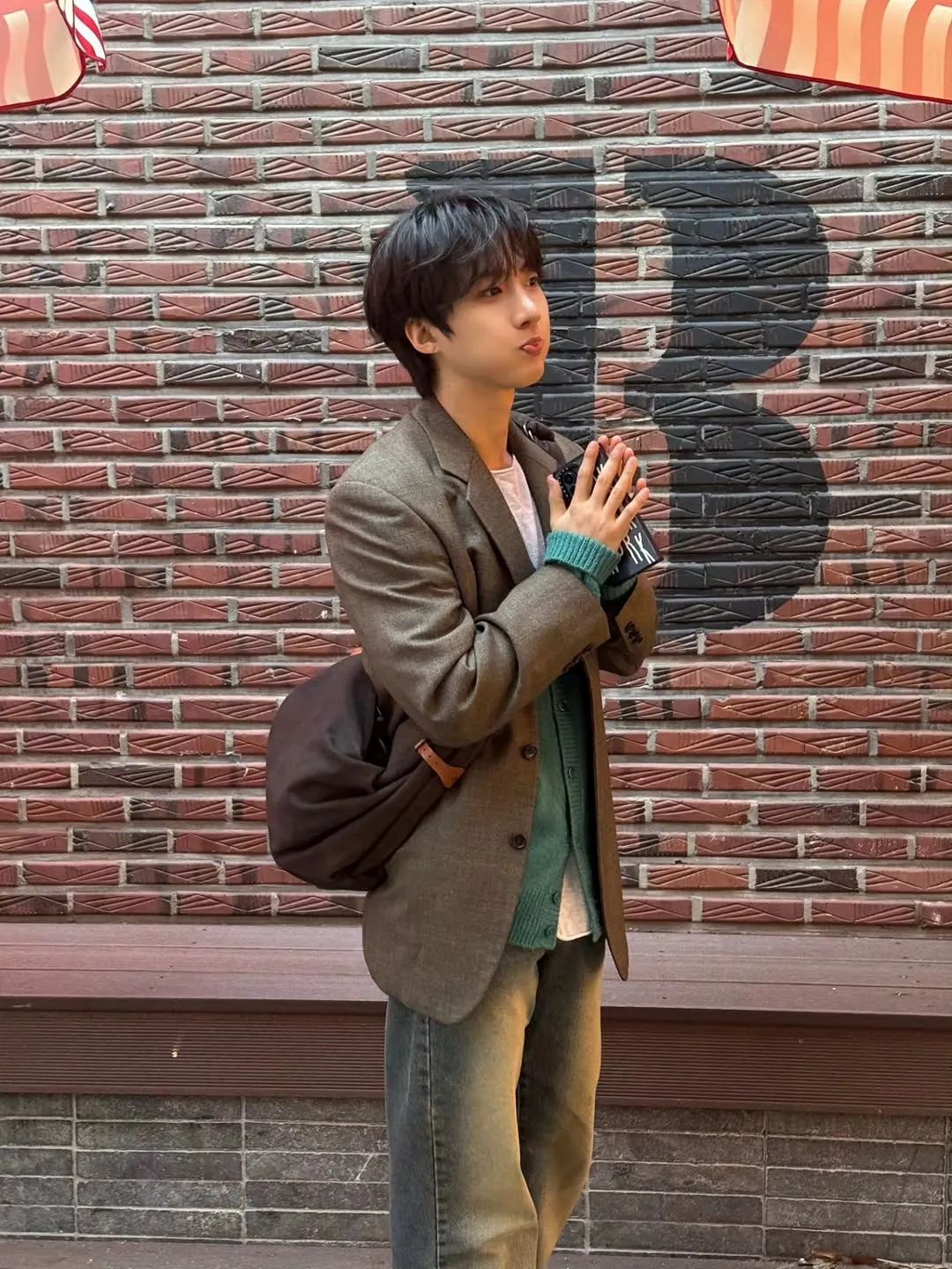 PENTAGON, 輝, Instagram