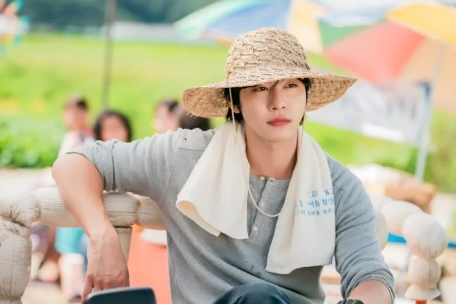 《今天也全力以赴》安孝燮，「青年農夫」形象超合拍…外冷內暖的典範